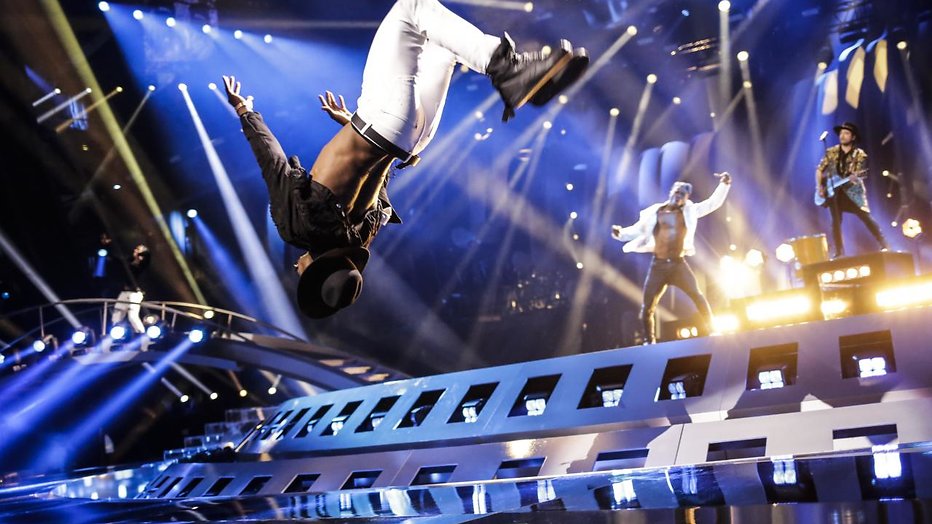 Zien: Het optreden van Waylon op het Songfestival