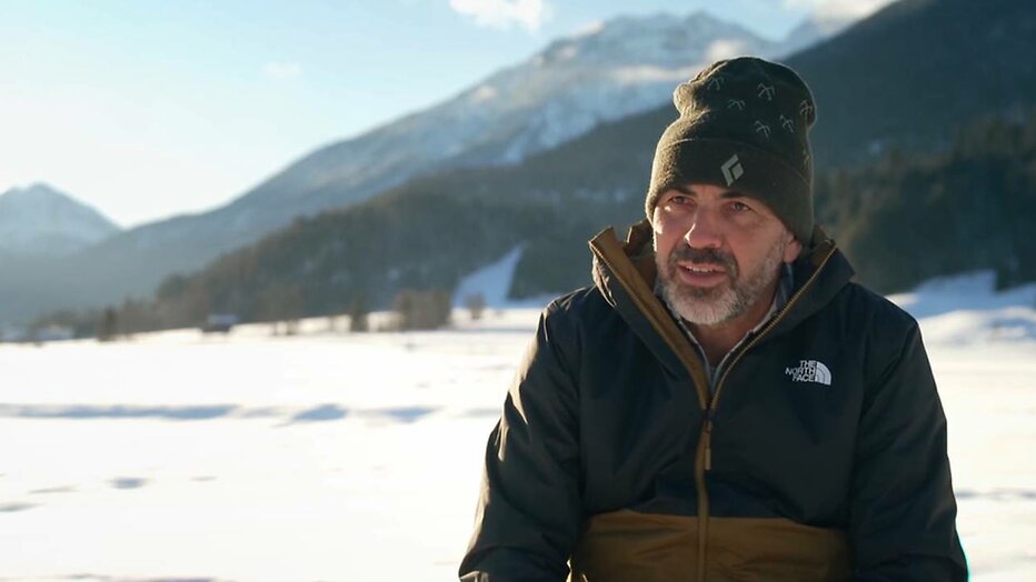 Klaas vertelt in Winter Vol Liefde.