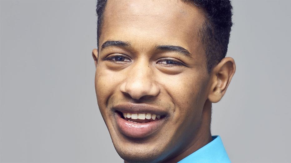 19-jarige Habtamu de Hoop is nieuwe presentator Het Klokhuis 19-jarige Habtamu de Hoop is nieuwe presentator Het Klokhuis