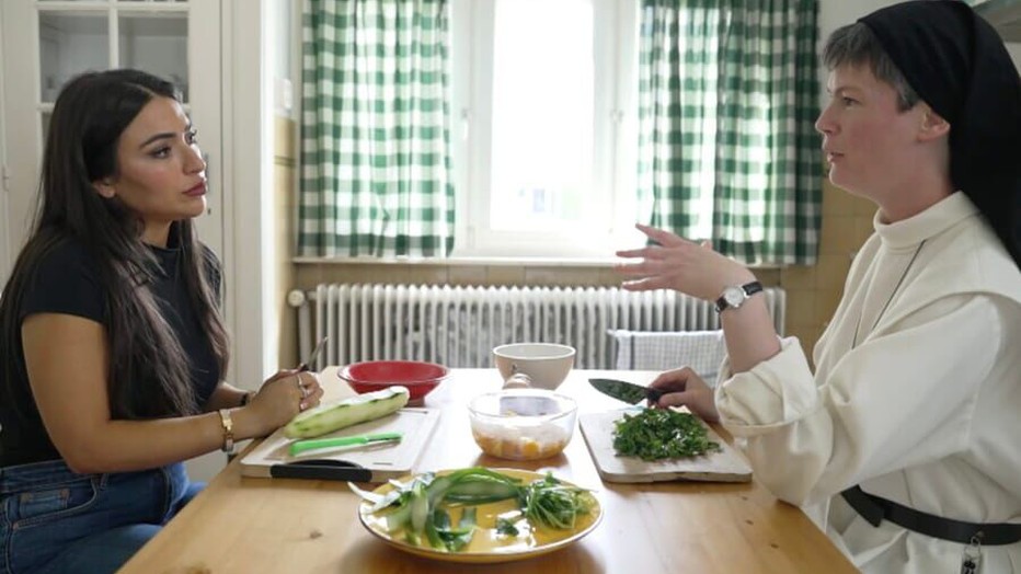Lale Gül in Kloostergasten Lale Gül in Kloostergasten