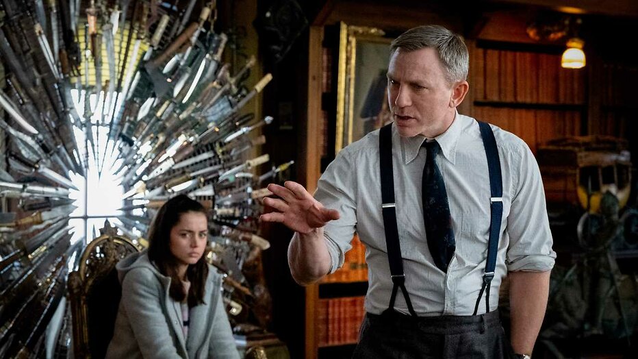 Daniel Craig en Ana de Armas in Knives Out
