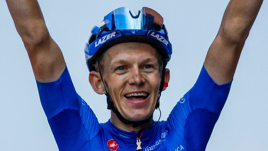 Koen Bouwman won in 2022 bij Mortirolo