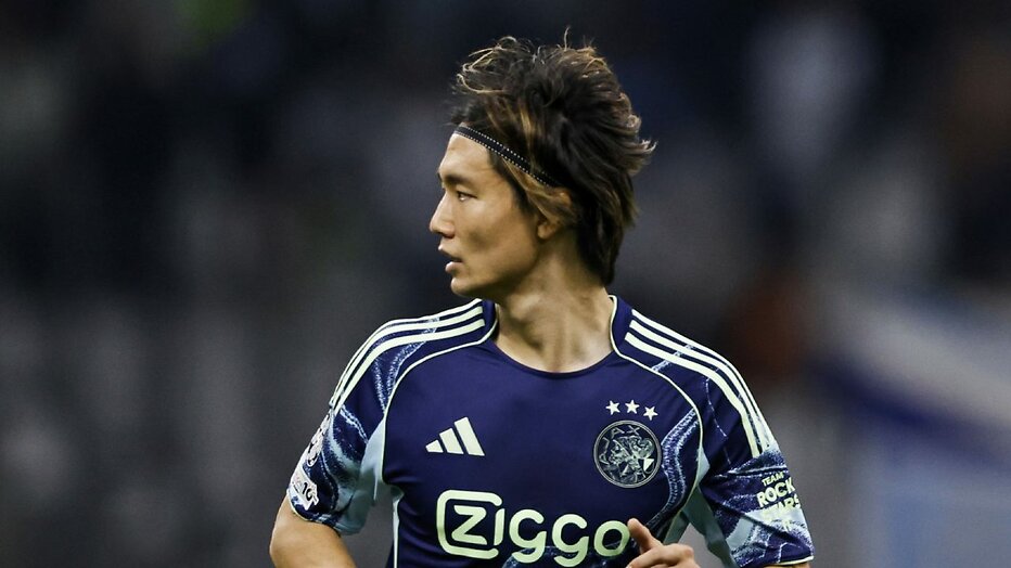 Ko Itakura (Ajax)