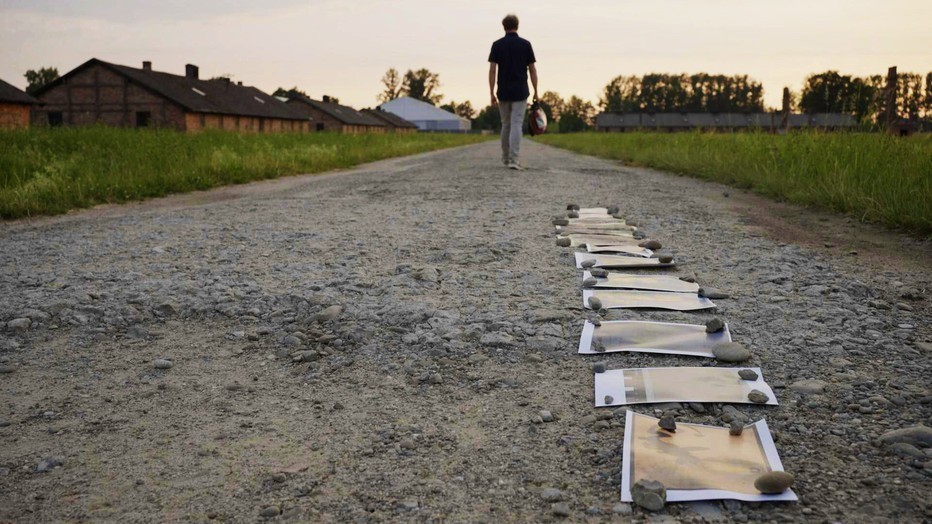 Kunst achter Prikkeldraad