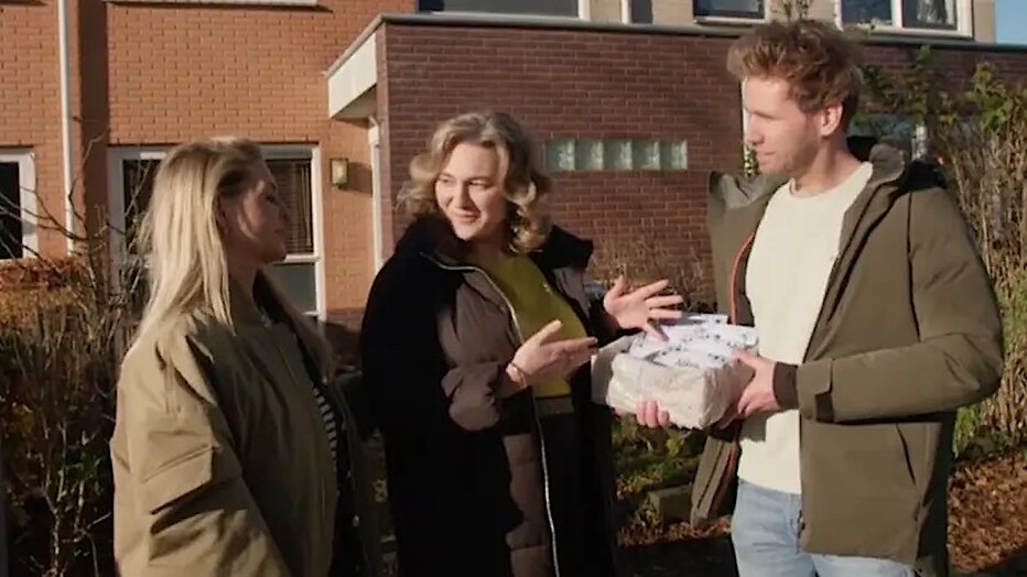 Chantal Janzen met Britte en Jip in Kopen Zonder Kijken