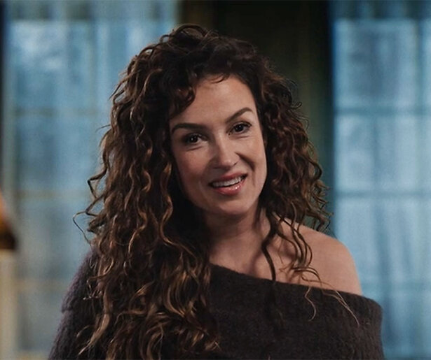 Katja Schuurman aangevallen door een geest in De Drop