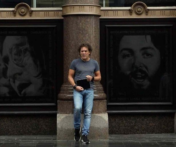 De TV van gisteren: Kijkers maken zich boos om oplichter Rob in Kees van der Spek: Aangepakt