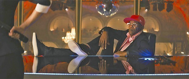 Colin Firth en Taron Egerton redden de wereld