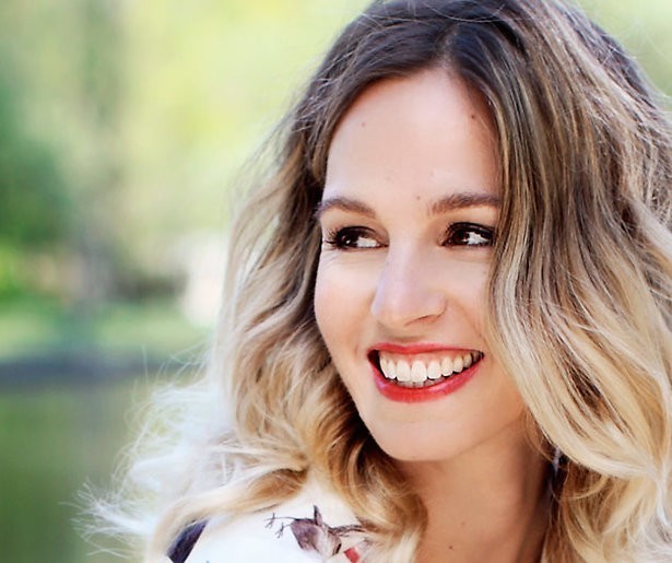 Zangeres Krystl vindt liefde via programma Sophie Hilbrand