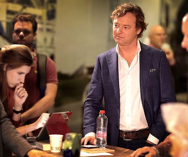 De TV van gisteren: Tussen Kunst en Kitsch meest verkozen amusement