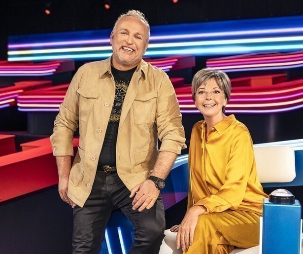 Gordon in de porseleinkast van K3