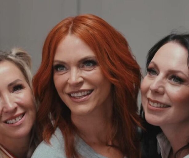 Zestien jaar later voelt het alsof de tijd heeft stilgestaan voor K3