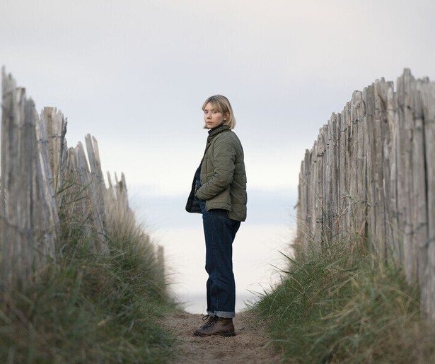 Studenten beschuldigd door een podcast in Karen Pirie