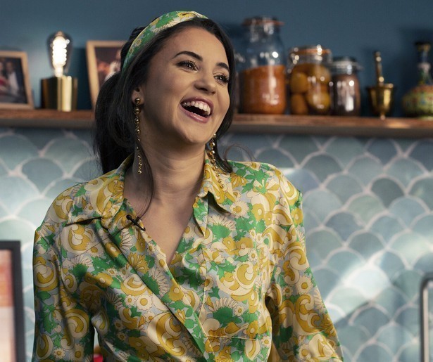 Karsu Dönmez verruilt het zingen voor het koken