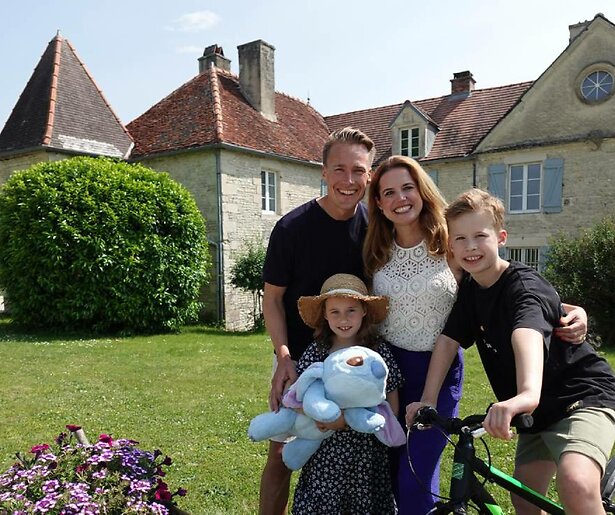 Zes Nederlandse stellen bouwen aan hun Franse droom in Kasteel Gekocht, Wat Nu?