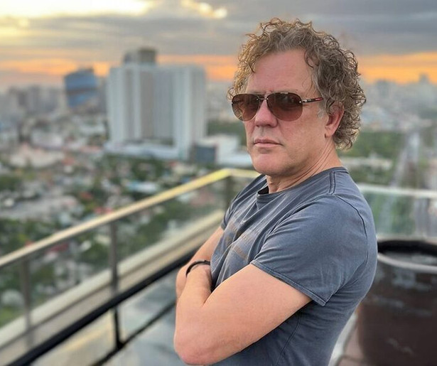 Denise en Kees van der Spek gaan op zoek naar gerechtigheid in Kees van der Spek Ontmaskert