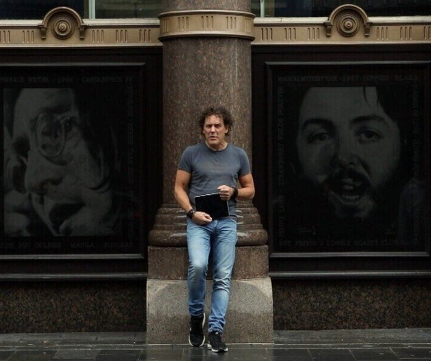 Kees van der Spek duikt in wereld van sextortion 