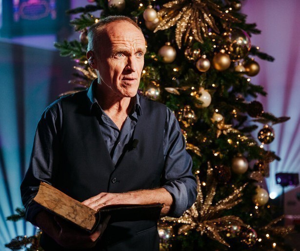 Stef Bos met zijn eigentijdse kerstverhaal in Kerstduetten