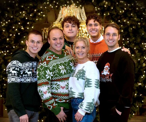 Frans Bauer vertelt alles over zijn kerstdagen: 'Werken doe ik nooit met Kerst' 