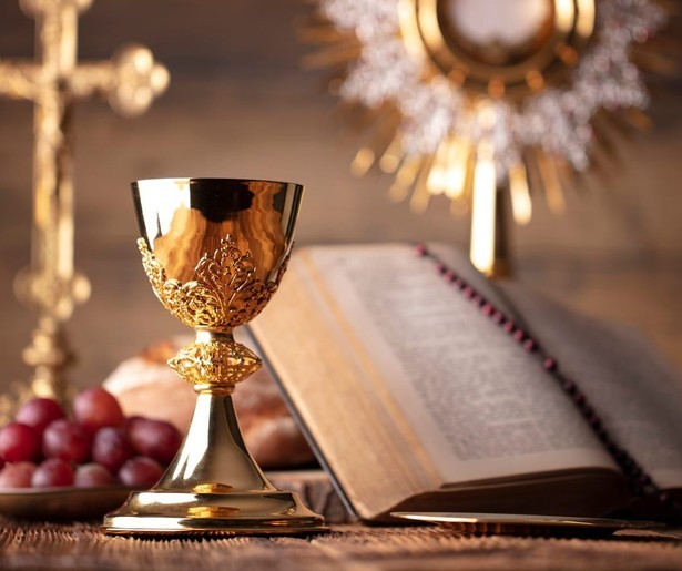 Ervaar de kerstnachtmis rechtstreeks uit een Friese basiliek uit Bolsward