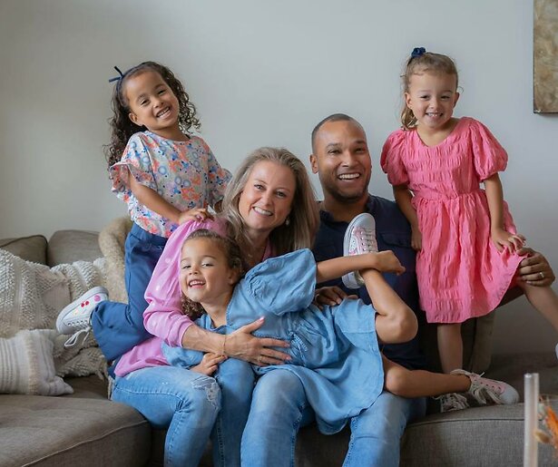 Kevin en Nicole uit Meer dan Verwacht vertellen hoe het nu met hun drieling gaat