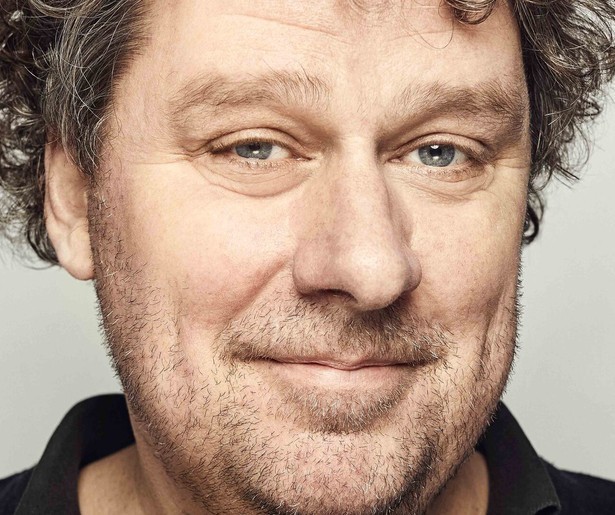 Diederik Ebbinge weer van start met politieke quiz Kiespijn