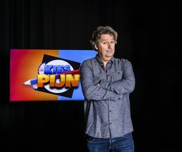 Diederik Ebbinge is terug met de vrolijke quiz Kiespijn