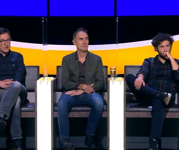 De TV van gisteren: Halve finale De Slimste Mens wint het van de actualiteit