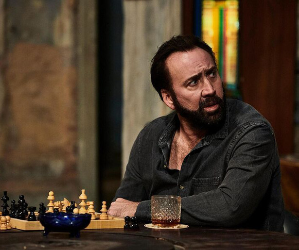 Nicolas Cage wordt achtervolgd door zijn verleden in Kill Chain