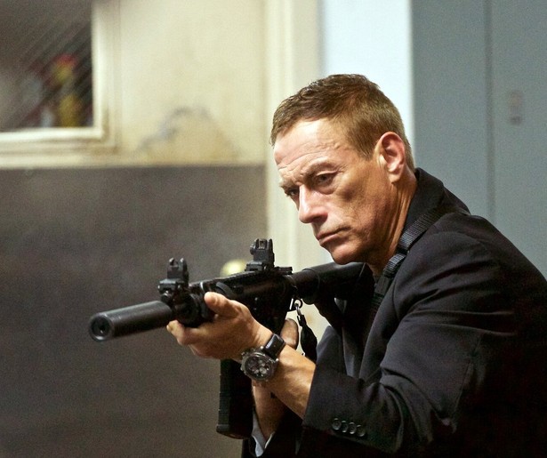 Jean-Claude Van Damme belandt in het ziekenhuis in Kill'em All