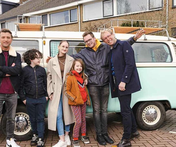 SBS6 deelt meer details van nieuw seizoen Kinderen Kopen een Huis
