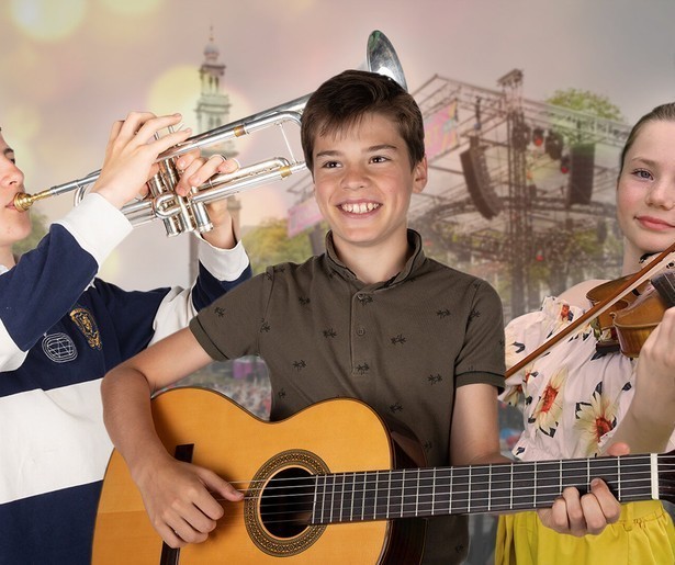 Jong talent maakt muziek tijdens het Kinderprinsengrachtconcert