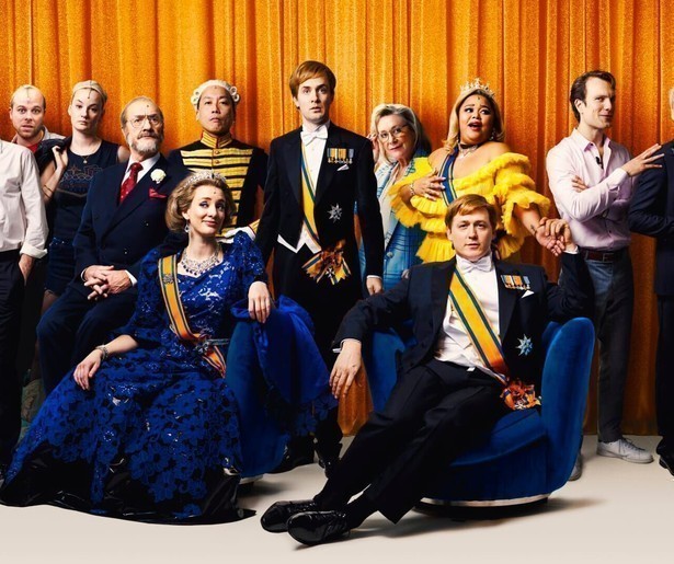 De problemen stapelen zich aardig op in Koningshuis the Musical