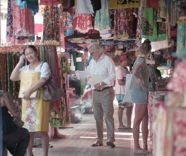 Jeroen Krabbé vertrekt naar het eiland Tahiti in Krabbé Zoekt Matisse