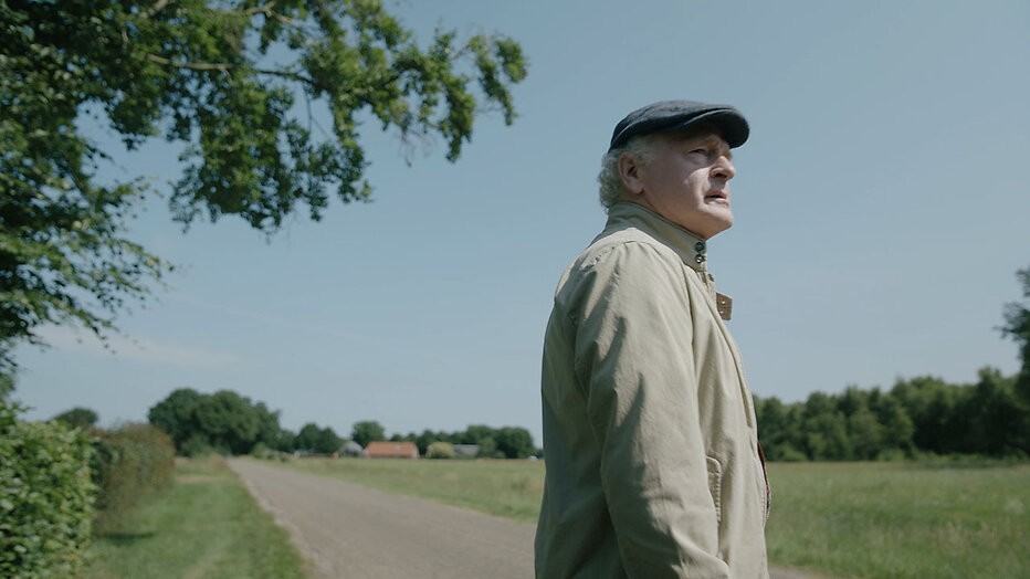 Laus Steenbeeke als Bats Ottink in Woeste Grond