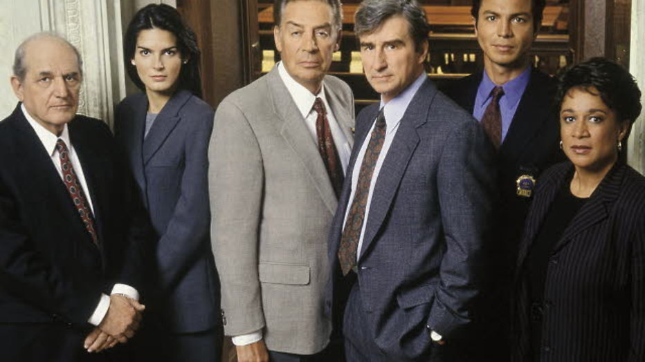 Steven Hill uit Law & order overleden