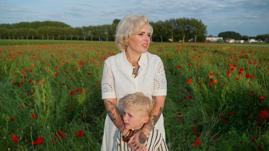 Lisa Bal en zoon uit Een Huis Vol