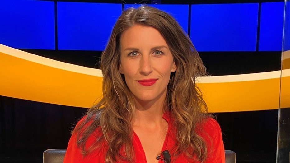 Loes Reijmer is wel gewaagd aan Maarten van Rossem Loes Reijmer is wel gewaagd aan Maarten van Rossem