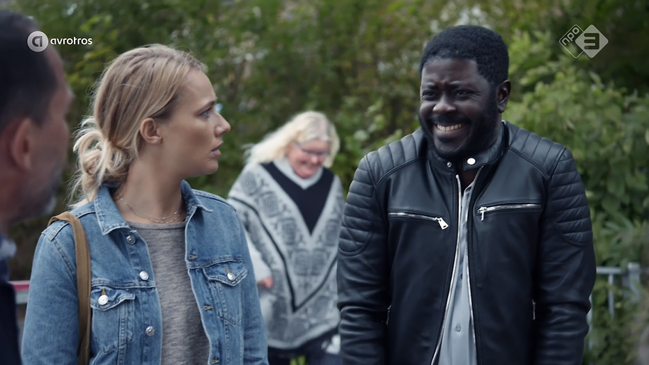 André Dongelmans bedolven onder ongevraagde blootfoto's