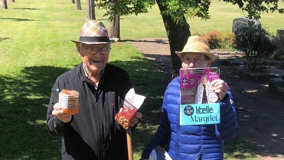 Tito Ouwerkerk en Ella van Strien voor Landverhuizers Tito Ouwerkerk en Ella van Strien voor Landverhuizers