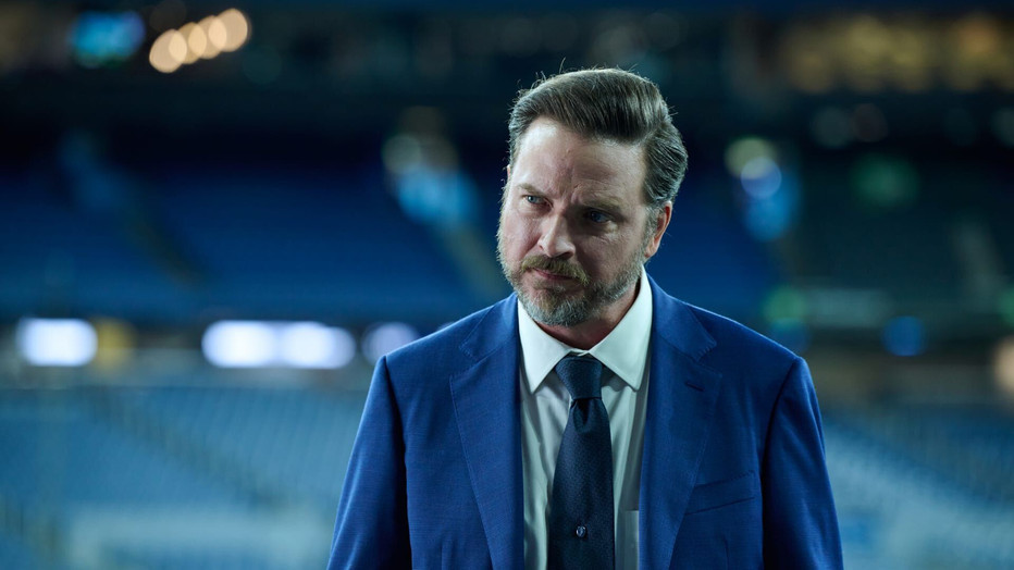 Aden Young in Law & Order Toronto: Criminal Intent