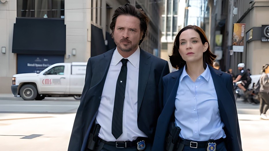 Aden Young en Kathleen Munroe in Law & Order Toronto: Criminal Intent