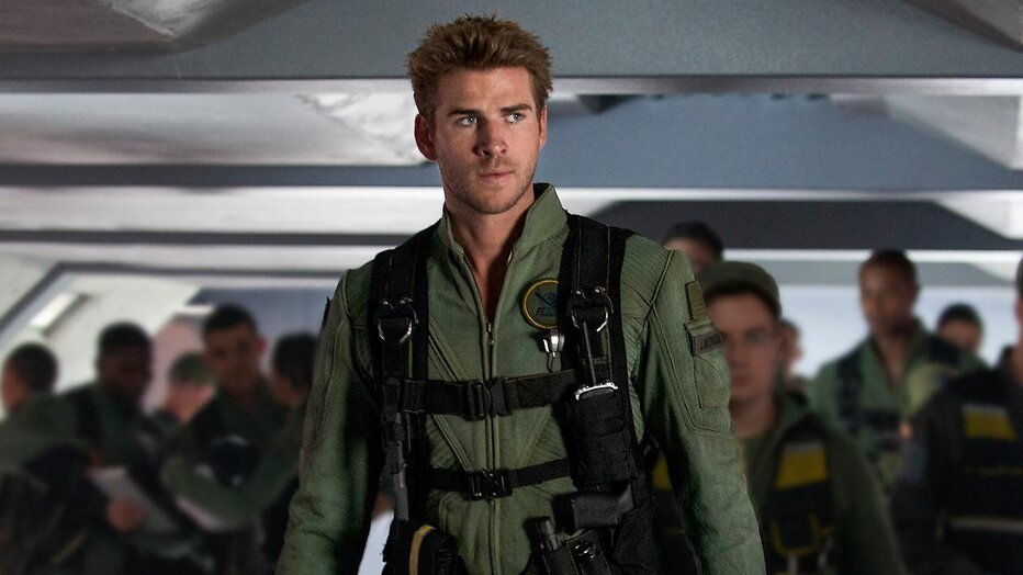 Liam Hemsworth in Independence Day: Resurgence