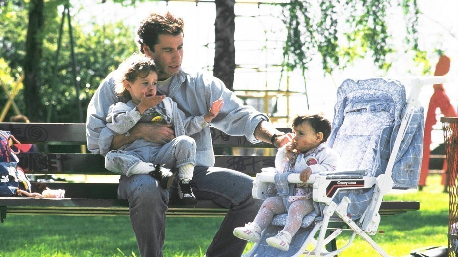 John Travolta met kids in Look Who's Talking Too