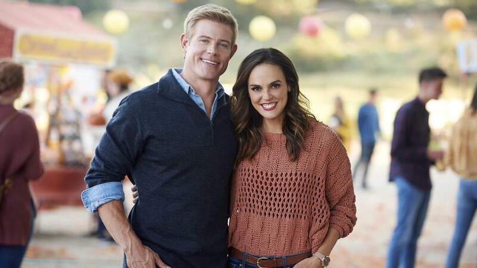 Erin Cahill en Trevor Donovan