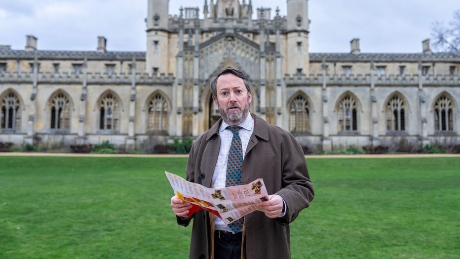 David Mitchell als John Taylor in Ludwig