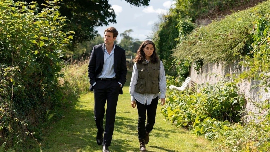 Leo Suter en Sofia Barclay in Lynley