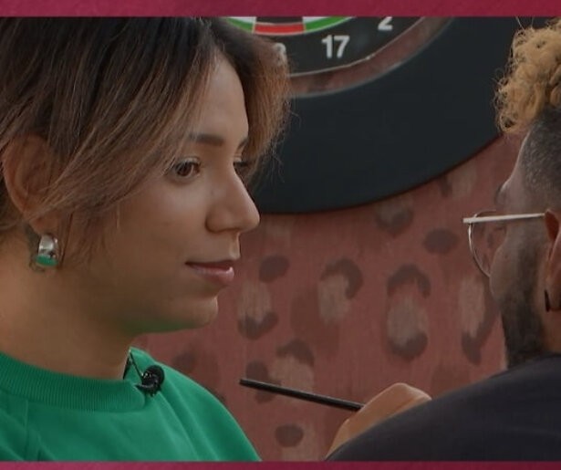 Videosnack: André's kunstwerk valt bij date niet in goede aarde 