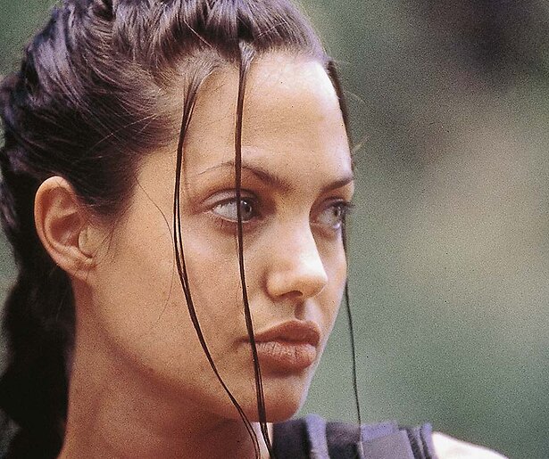 Angelina Jolie opent de doos van Pandora in Lara Croft: Tomb Raider