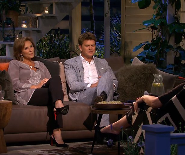 De TV van gisteren: Linda's Zomerweek duikt onder het miljoen